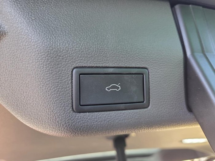 2024 Volkswagen Multivan TDI360 Life