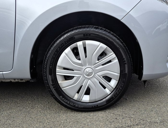 2021 Mitsubishi Mirage ES