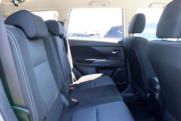 2017 Mitsubishi Outlander LS ZK MY17 White