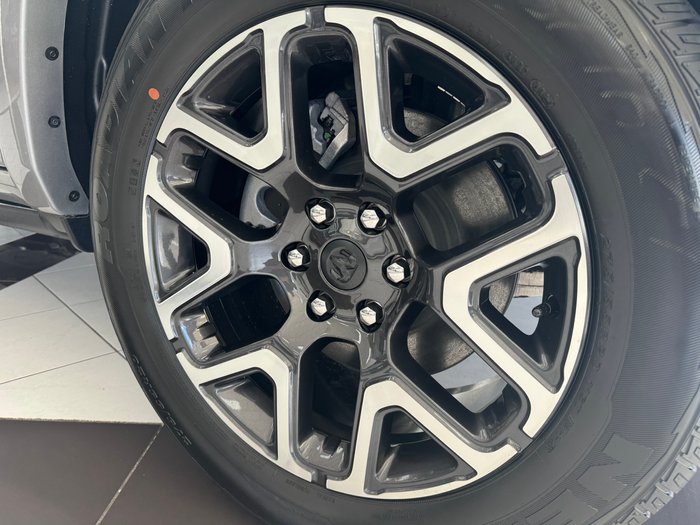 2025 RAM 1500 Laramie Sport Hurricane SO RamBox