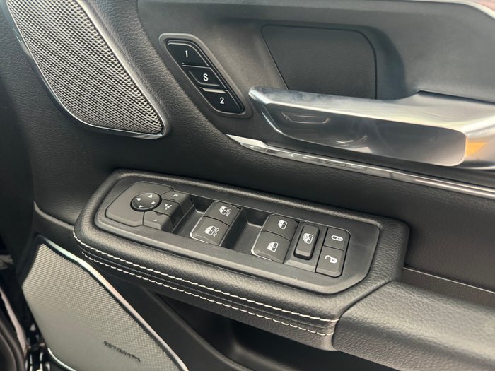 2025 RAM 1500 Laramie Sport Hurricane SO RamBox