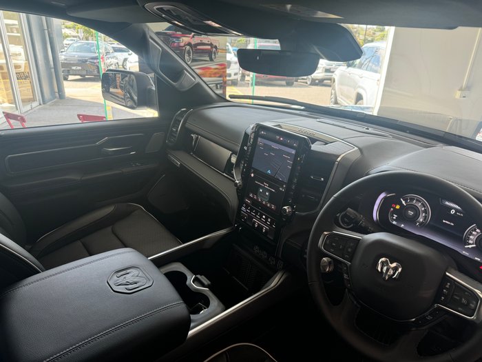 2025 RAM 1500 Laramie Sport Hurricane SO RamBox