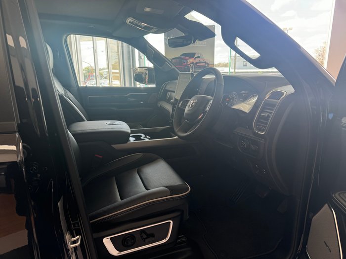 2025 RAM 1500 Laramie Sport Hurricane SO RamBox