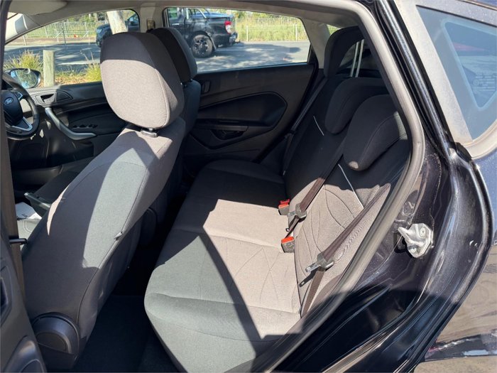 2015 FORD FIESTA TREND