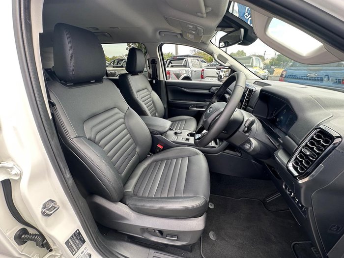 2025 Ford Everest Sport