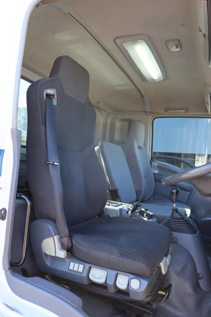2008 Isuzu F Series FRR 600
