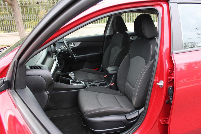 2022 Kia Cerato S BD MY22 Runway Red