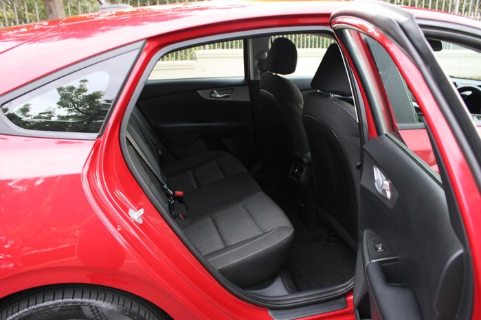 2022 Kia Cerato S BD MY22 Runway Red