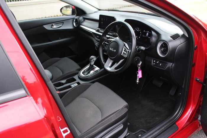 2022 Kia Cerato S BD MY22 Runway Red
