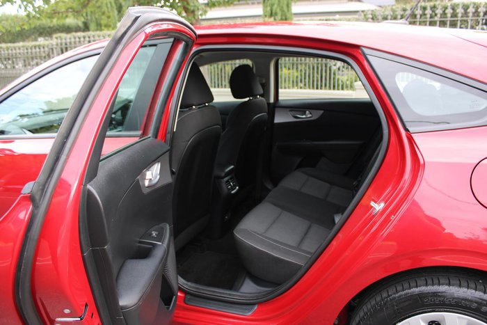 2022 Kia Cerato S BD MY22 Runway Red