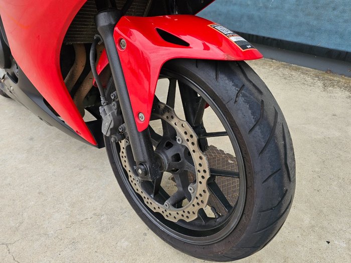 2014 Honda CBR500R Red