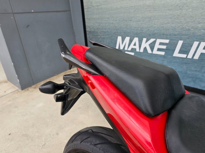 2014 Honda CBR500R Red