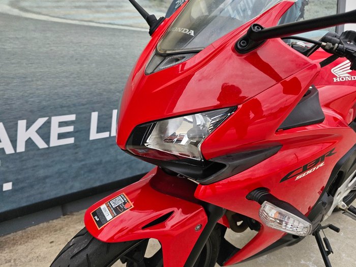2014 Honda CBR500R Red