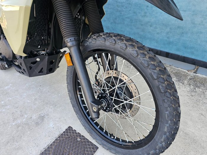 2022 Kawasaki KLR650 (KL650) BEIGE