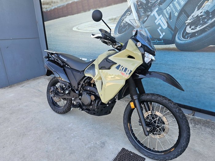 2022 Kawasaki KLR650 (KL650) BEIGE
