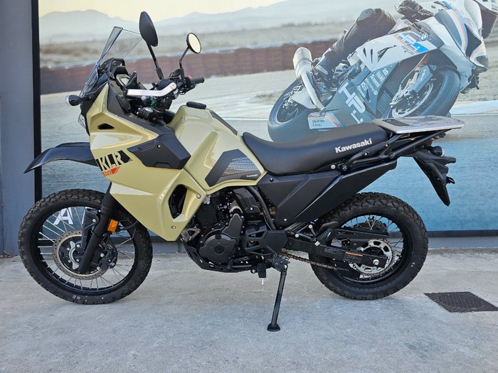 2022 Kawasaki KLR650 (KL650) BEIGE