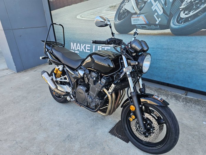 2016 Yamaha XJR1300 Silver