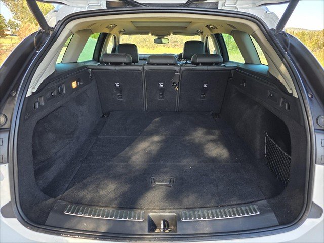 2019 Holden Calais V