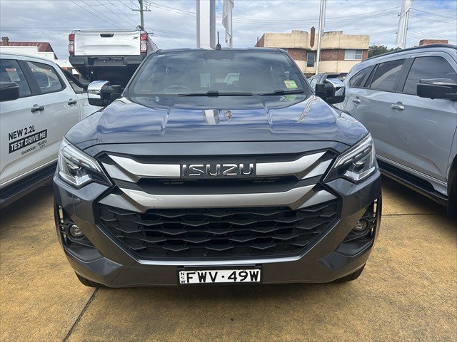 2025 ISUZU D-MAX LS-U
