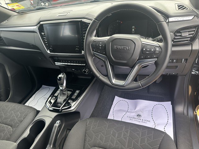 2025 ISUZU D-MAX LS-U