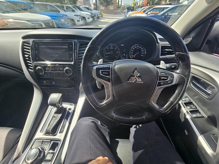 2017 Mitsubishi Pajero Sport GLS