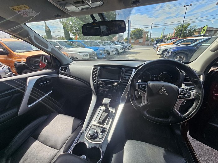 2017 Mitsubishi Pajero Sport GLS