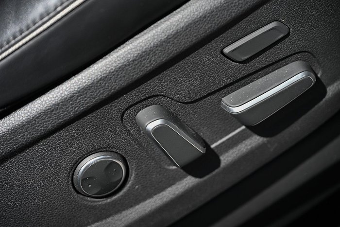 2024 Hyundai Palisade Calligraphy Black Ink