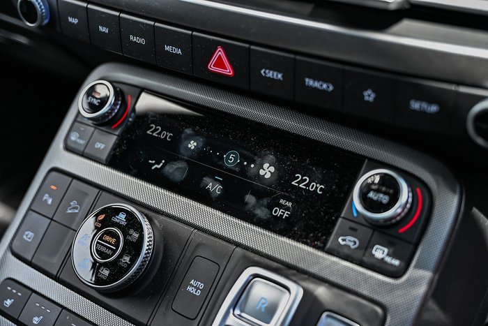 2024 Hyundai Palisade Calligraphy Black Ink