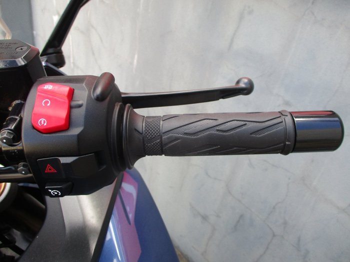 2022 Suzuki GSX-S1000GT BLUE