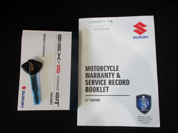 2022 Suzuki GSX-S1000GT BLUE