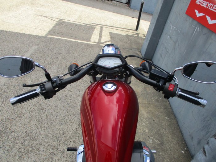 2015 Honda VT1300CX RED