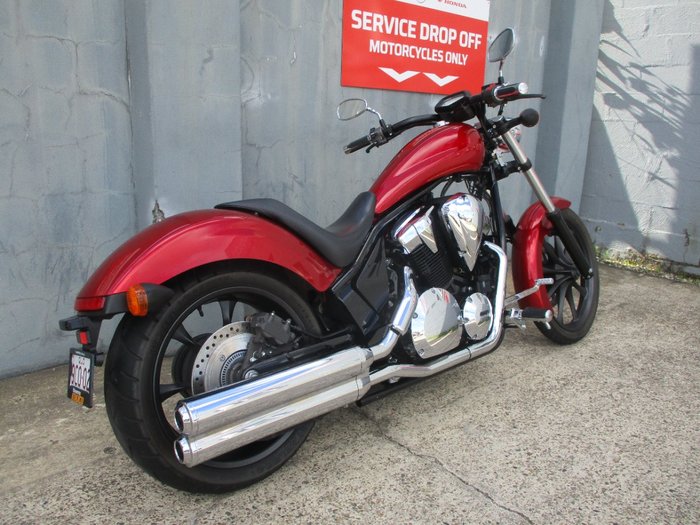 2015 Honda VT1300CX RED