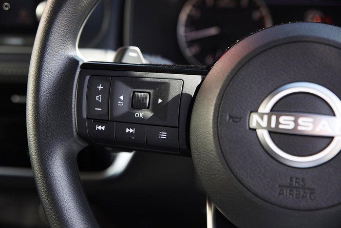 2025 Nissan X-TRAIL ST