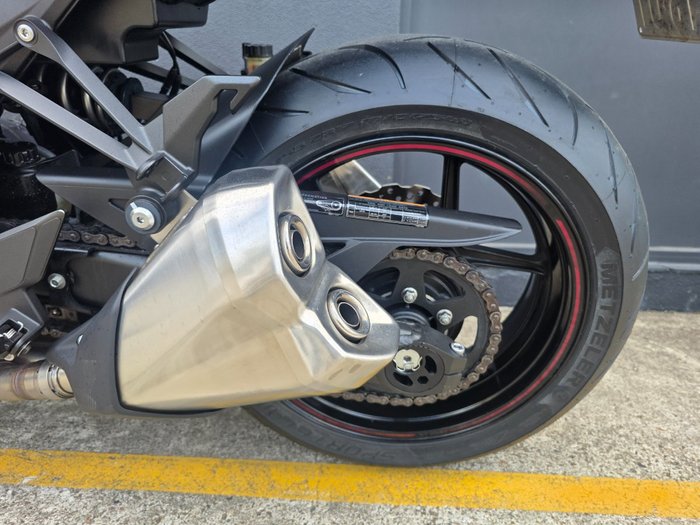 2016 Kawasaki Z1000 GREY