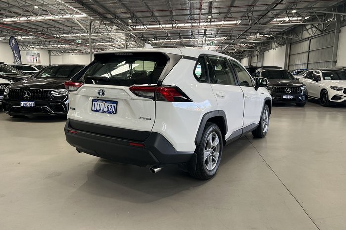 2024 Toyota RAV4 GX