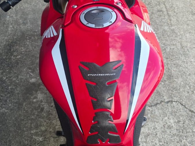 2020 Honda CBR650R RED