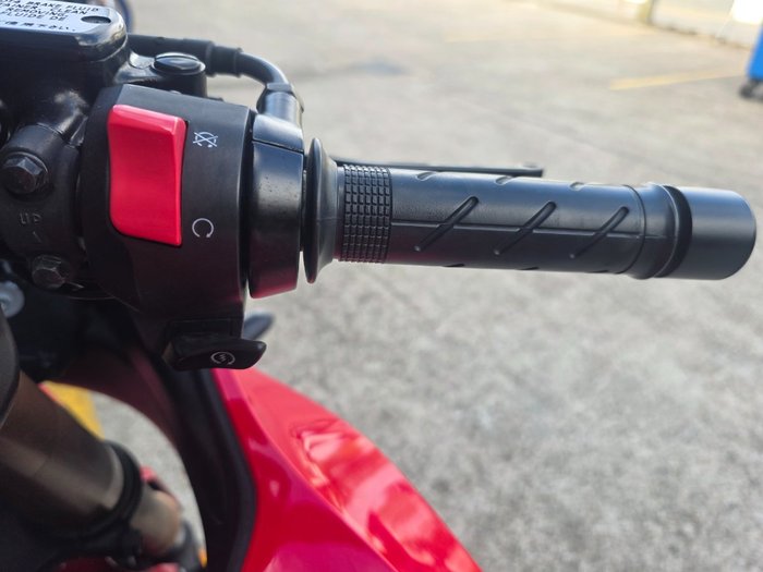 2020 Honda CBR650R RED