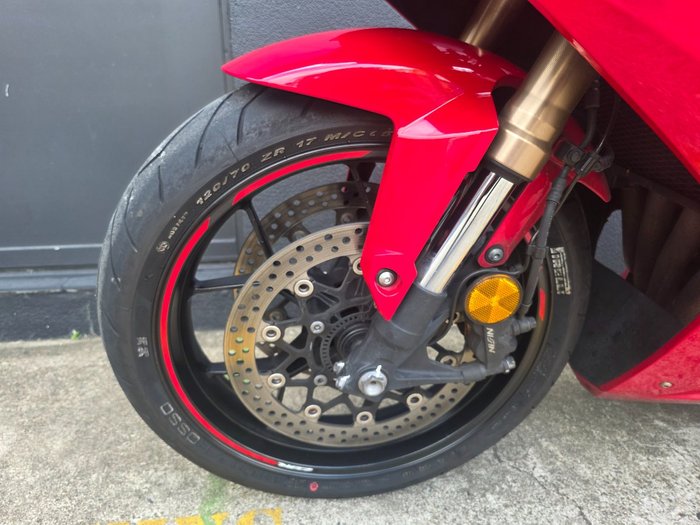 2020 Honda CBR650R RED