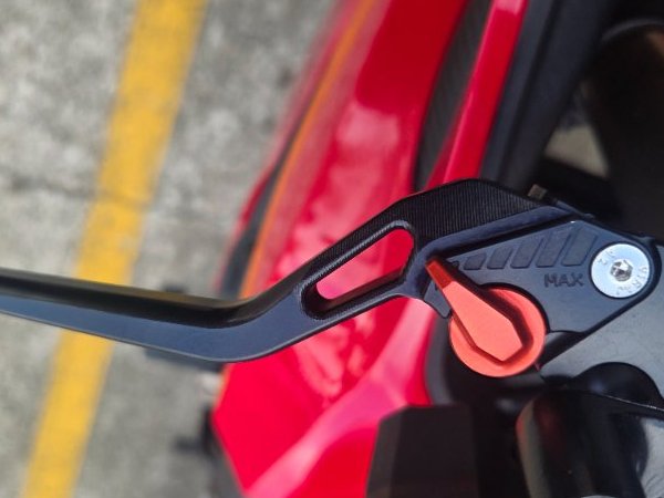 2020 Honda CBR650R RED