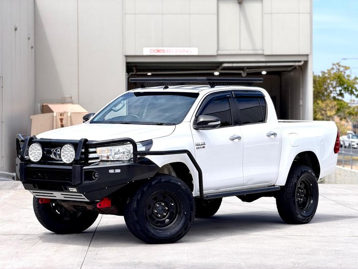 2015 Toyota Hilux SR GUN126R 4X4 Dual Range Glacier White