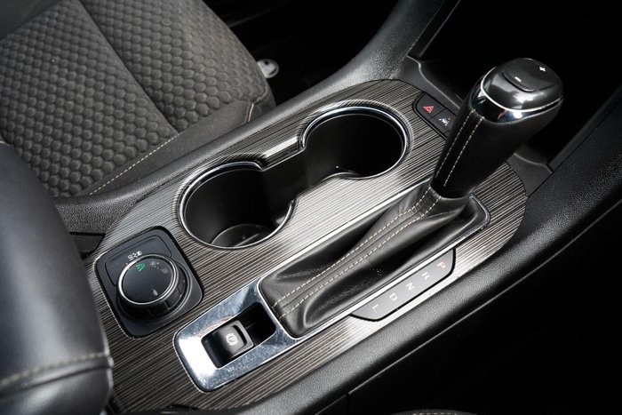 2019 Holden Acadia LT