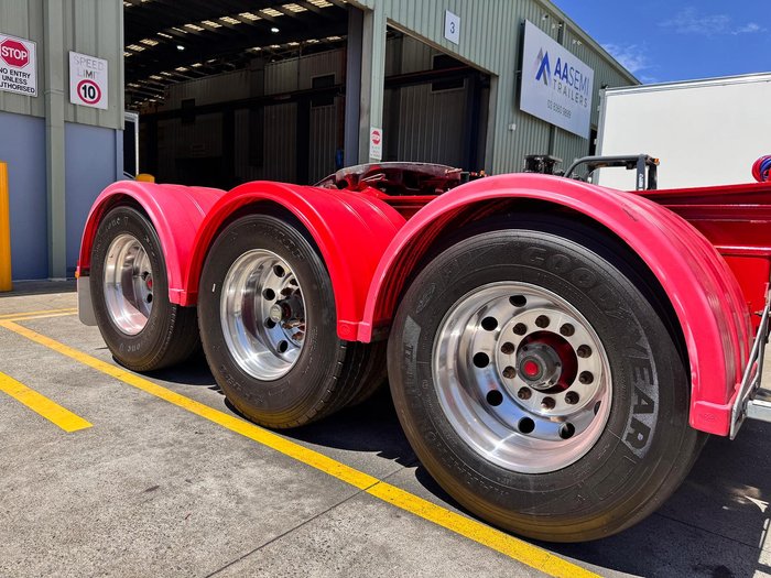 2012 Maxitrans St3 Lead A 12 Pallet High Cube Reefer Stacker