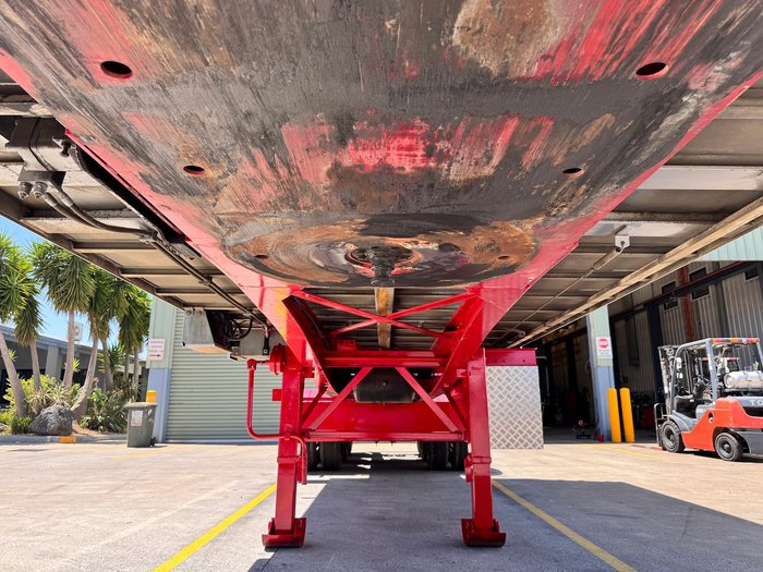 2012 Maxitrans St3 Lead A 12 Pallet High Cube Reefer Stacker