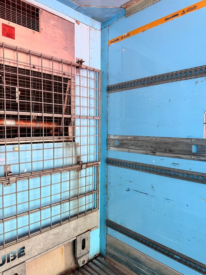 2012 Maxitrans St3 Lead A 12 Pallet High Cube Reefer Stacker