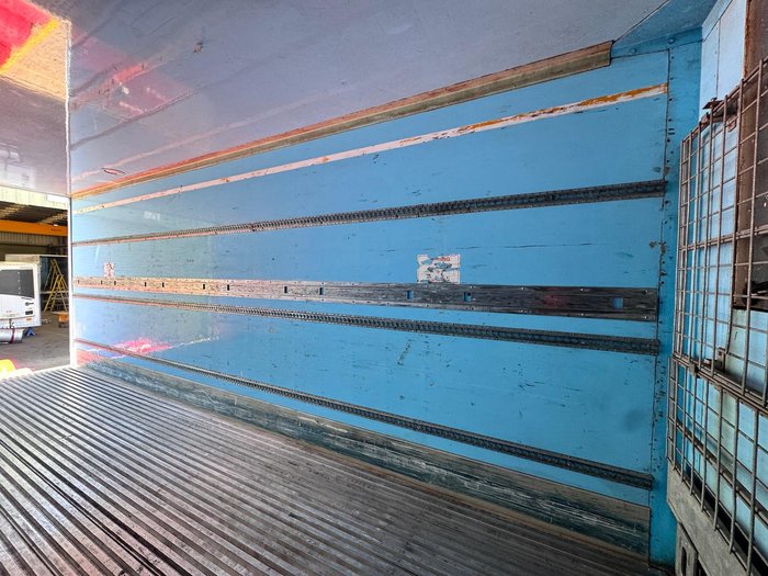 2012 Maxitrans St3 Lead A 12 Pallet High Cube Reefer Stacker