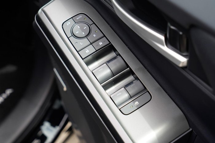 2025 Subaru Solterra AWD Touring