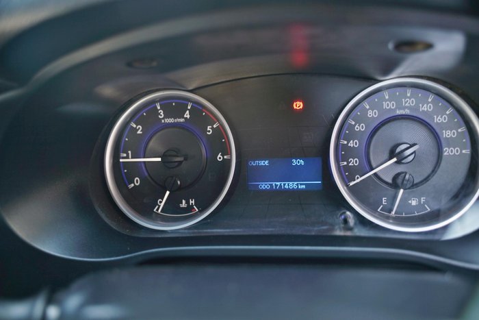 2017 Toyota Hilux SR