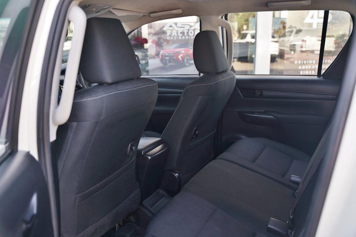 2017 Toyota Hilux SR