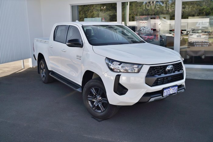 2024 Toyota Hilux