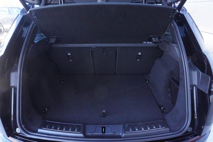 2025 Land Rover Range Rover Evoque P250 Dynamic SE